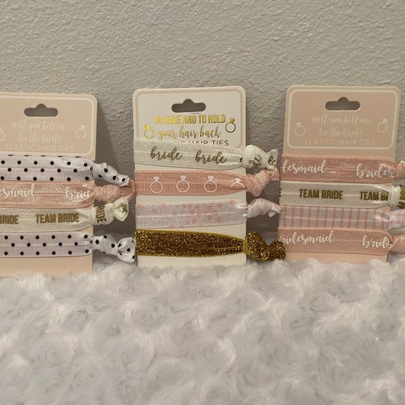 Bride/Bridesmaid Pink Floral Mini Cosmetic Bag & Hair Ties - Picture 2 of 6